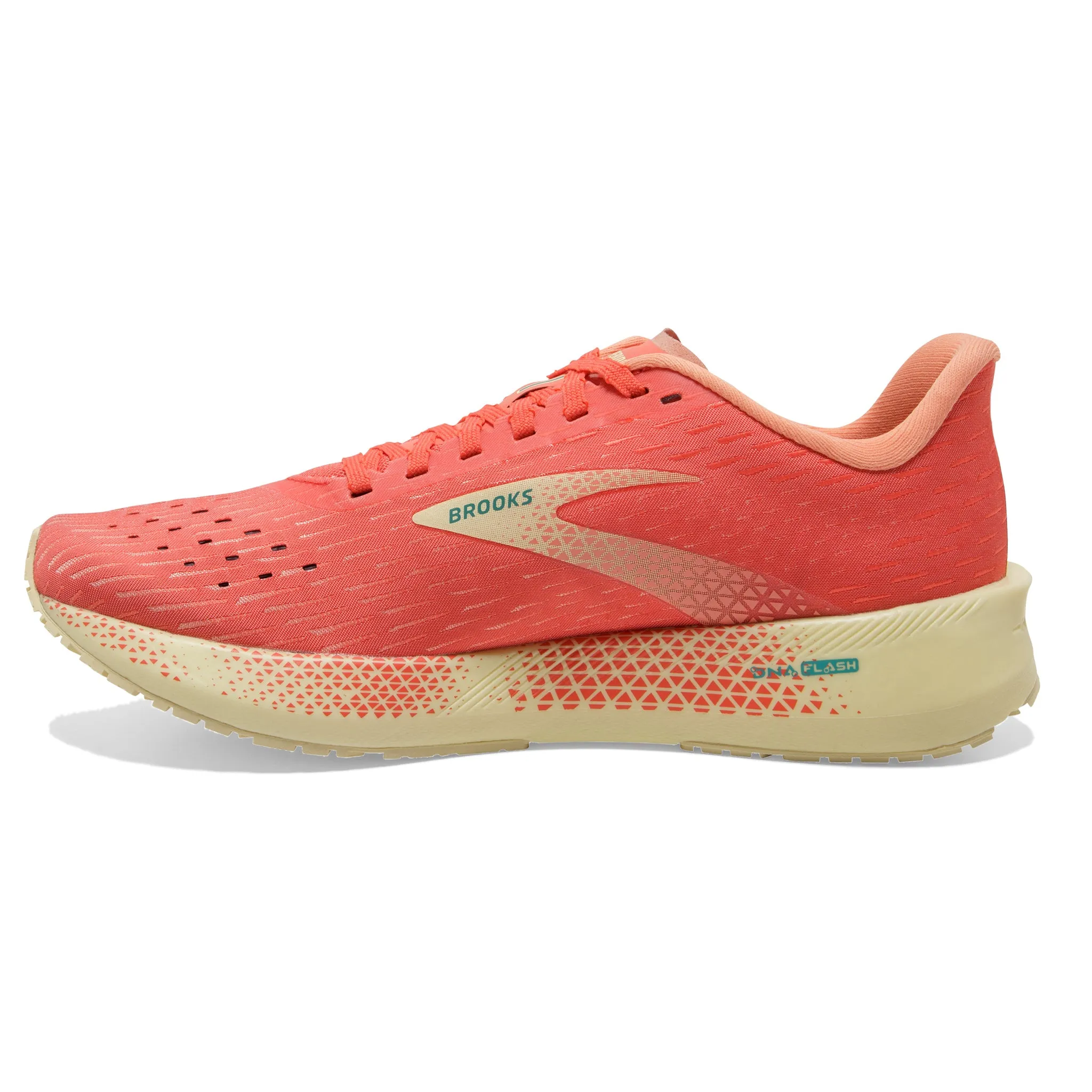 Brooks Hyperion Tempo Women’s Hot Coral Blackened Pearl Fiery Red