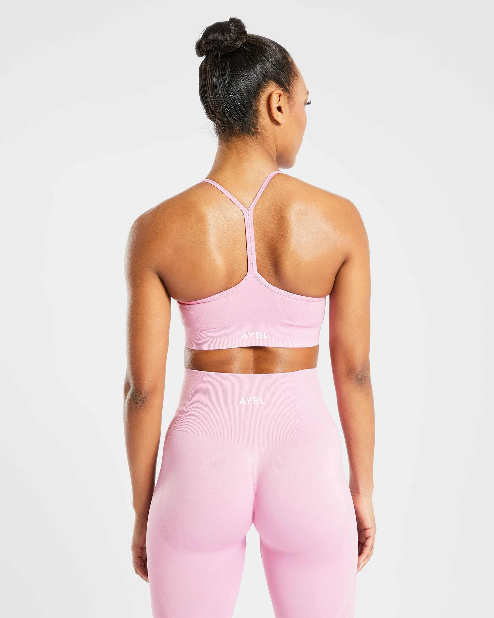 Empower Seamless Sports Bra - Baby Pink