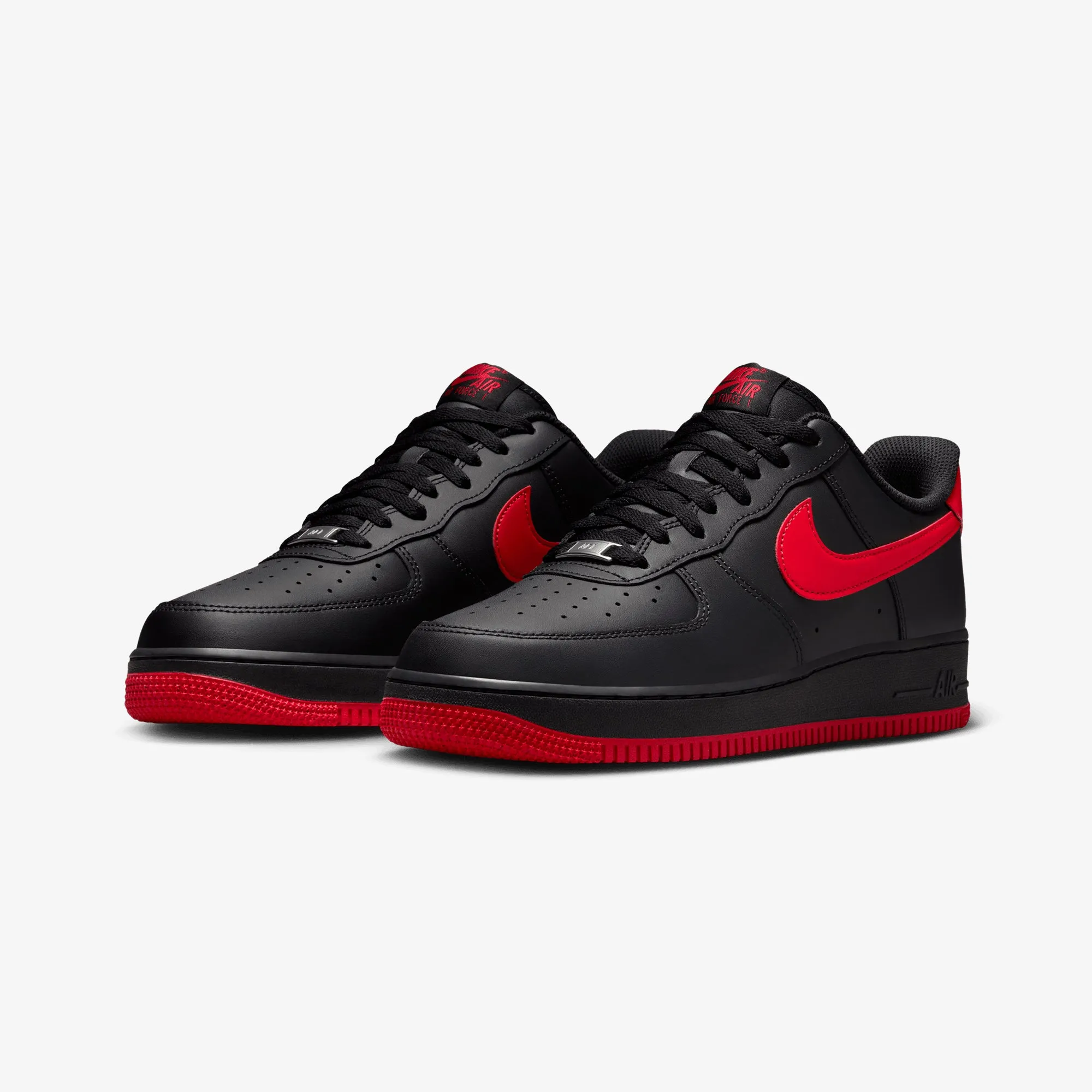 NIKE | AIR FORCE 1 '07 { BLACK/UNIVERSITY RED-BLACK