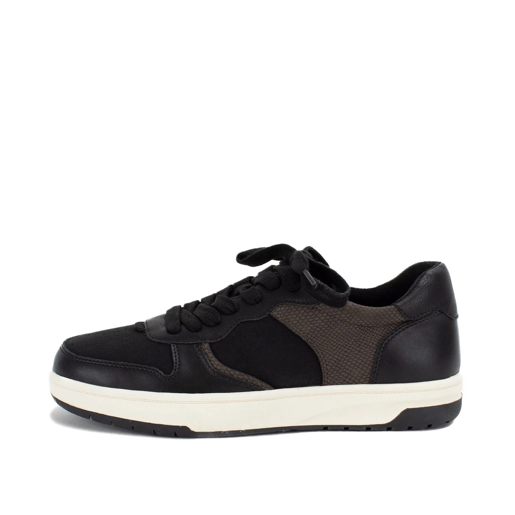 Nilana Low-Top Sneaker