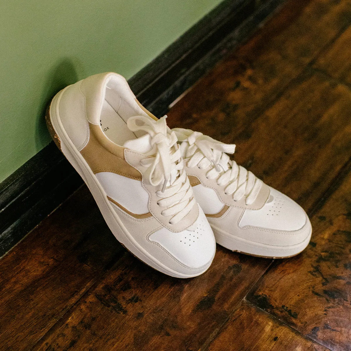 Nilana Low-Top Sneaker