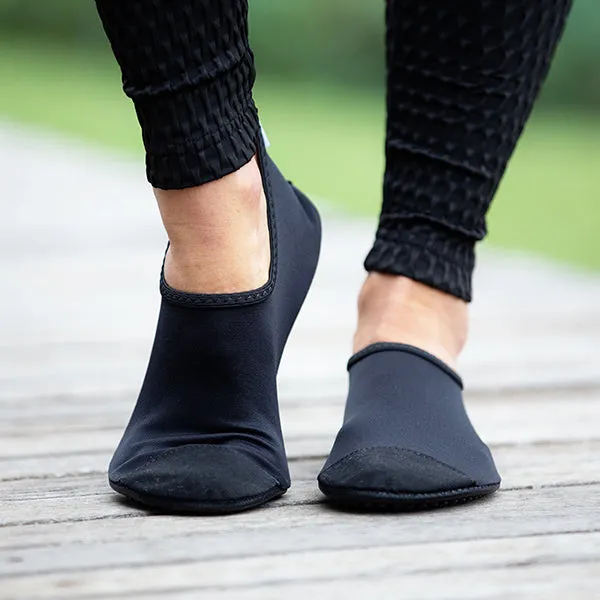 Rebounding Shoes | Black Soles