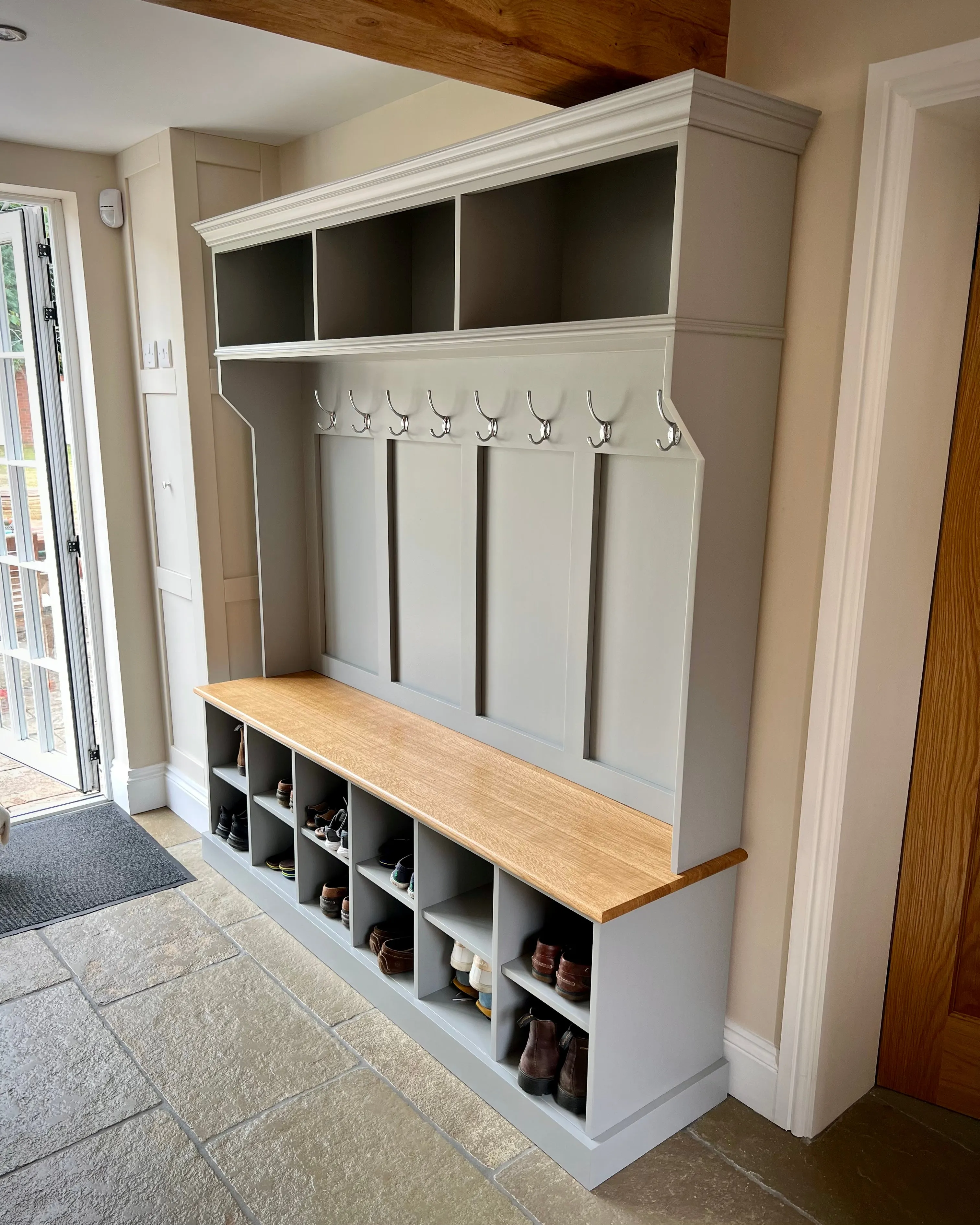 Shaker Boot Room Bench - Extra Storage