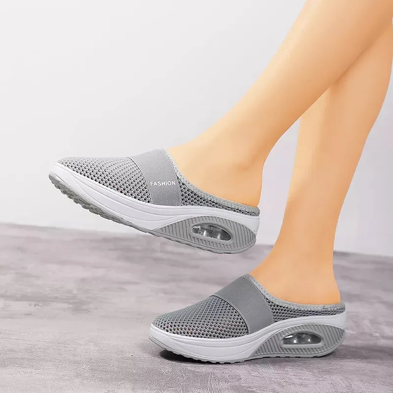 Women's Breathable Lightweight Air Cushion Slip-On Walking Slipper B112