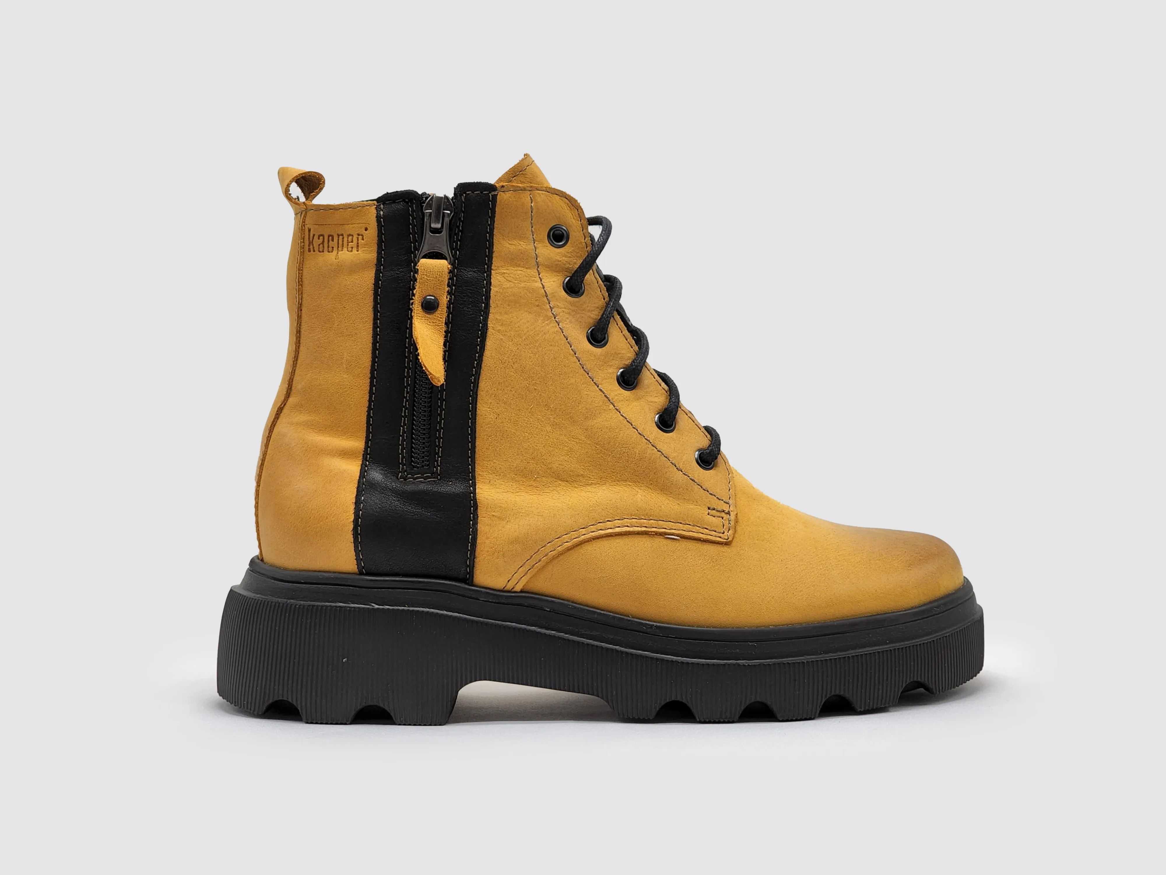 Women's Modern Lined Zip-Up Leather Boots - Yellow